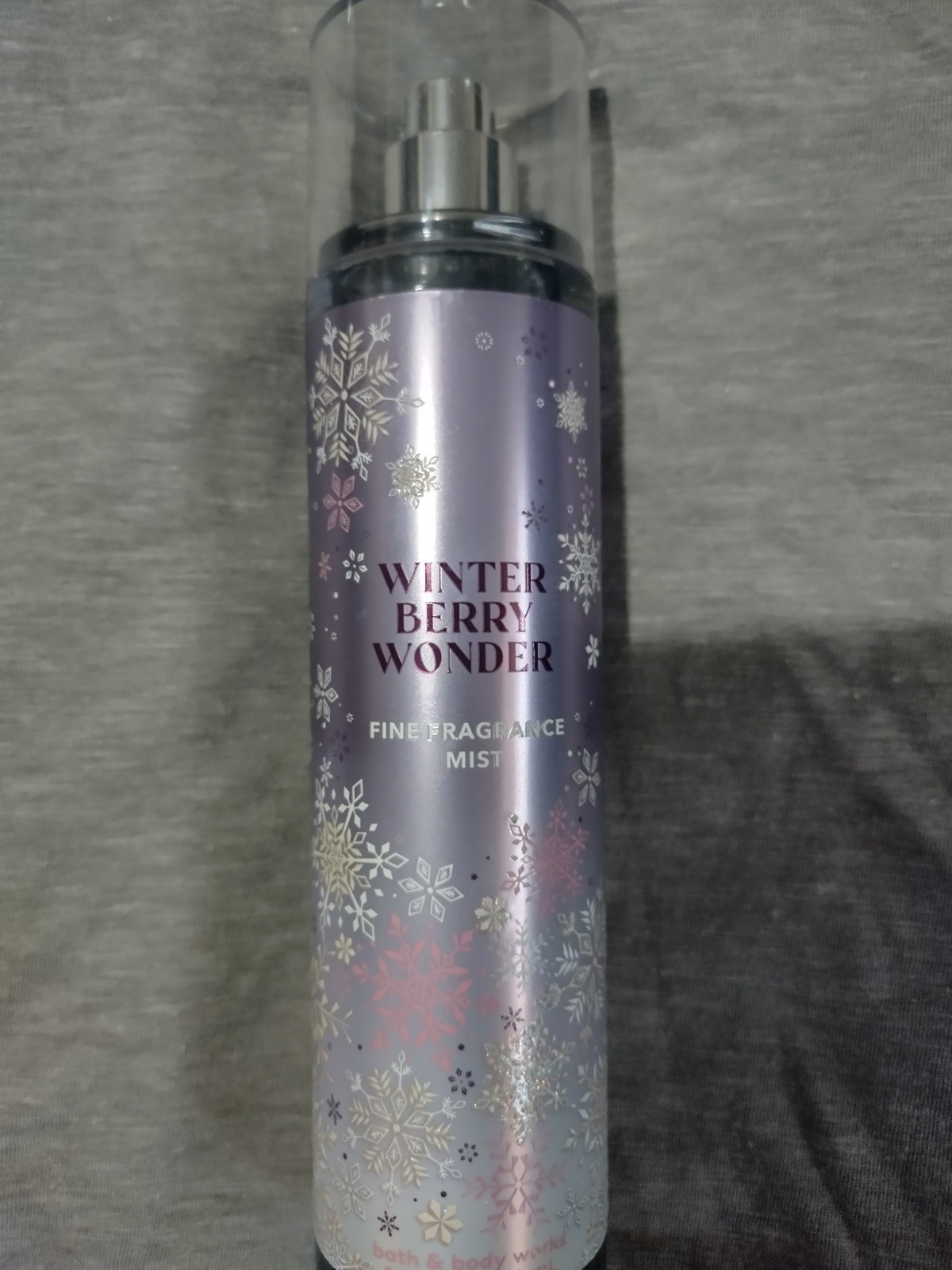 1 Bath & Body Works WINTER BERRY WONDER Fine Fragrance Mist Body Spray 8 oz