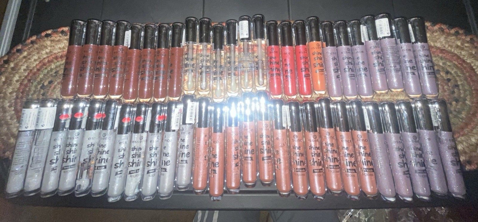 ESSENCE SHINE SHINE SHINE WET LOOKS LIP GLOSS 0.16 FL OZ ONE BUYER CHOICE NWOB