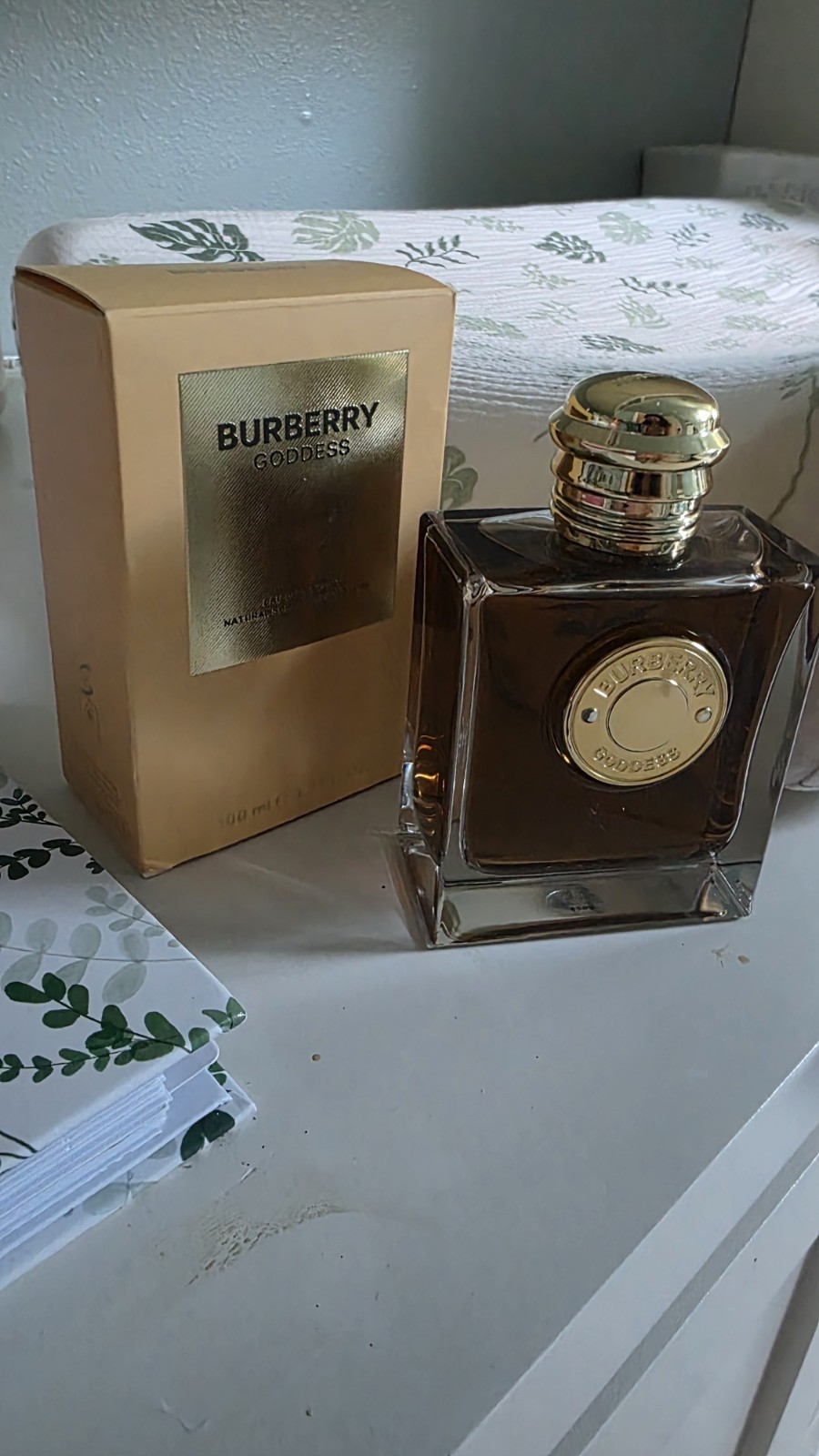 Burberry Goddess Eau de Parfum Spray, Regular Size 3.3 fl oz (100 ml)