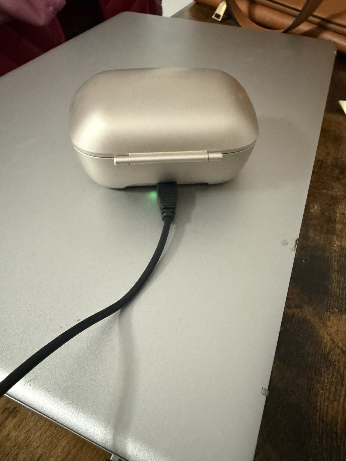 Phonak rechargeable hearing aides used