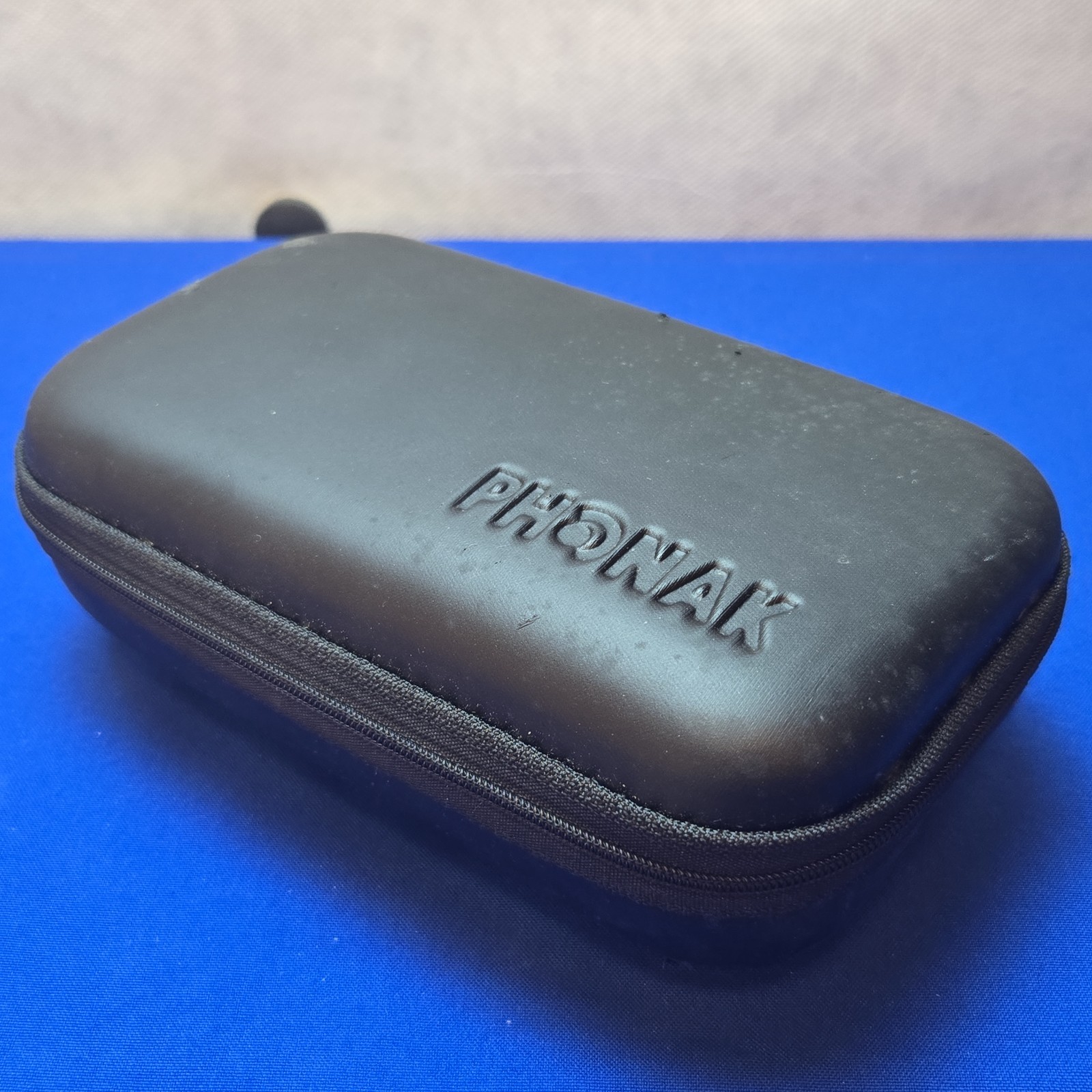 Phonak Audeo 0459 Hearing Aids Pair With Case + TVLink II Base and ComPilot II