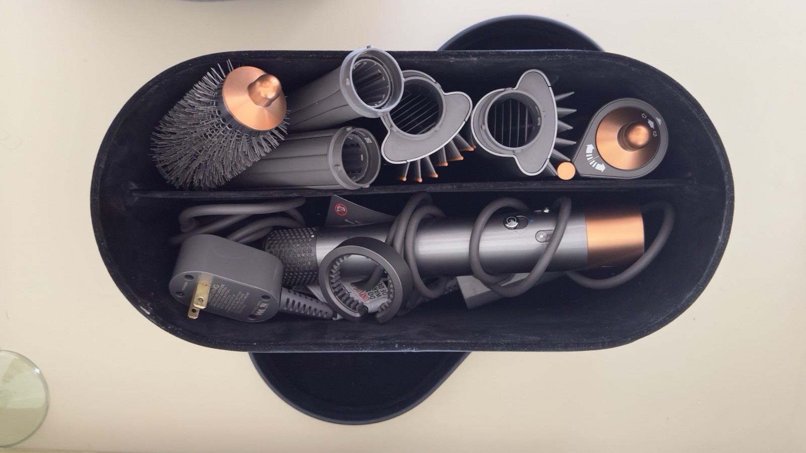 Dyson Airwrap 1.6 in Multi-Styler Complete Long – Gently Used