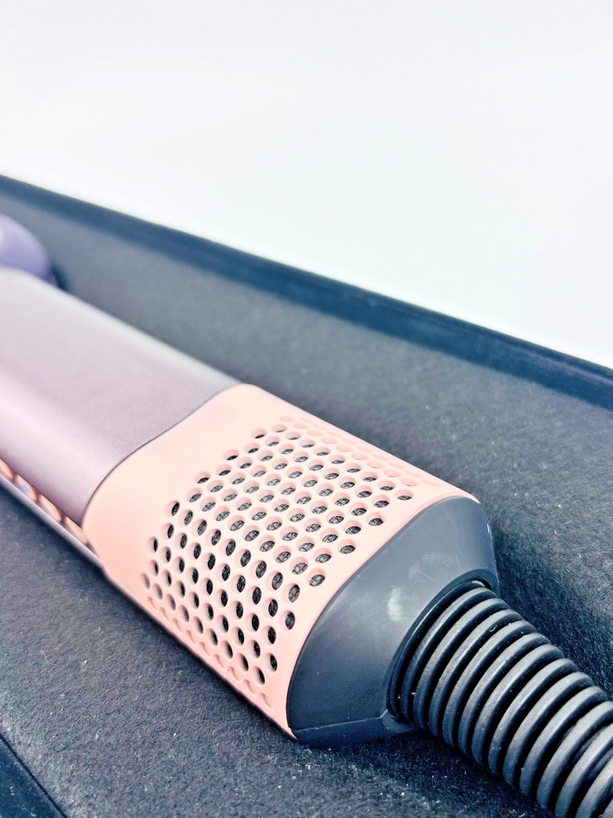 Dyson Limited Edition Airstrait Wet-to-dry Straightener in Jasper Plum (READ)