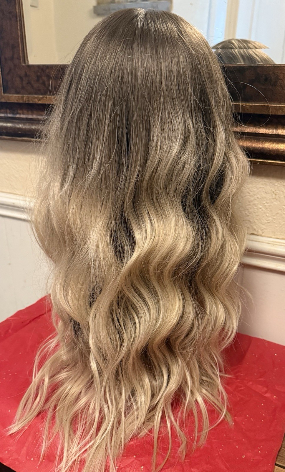Stacy’s Story KITTY Water Wave Natural Blonde Wig Standard Size NWT