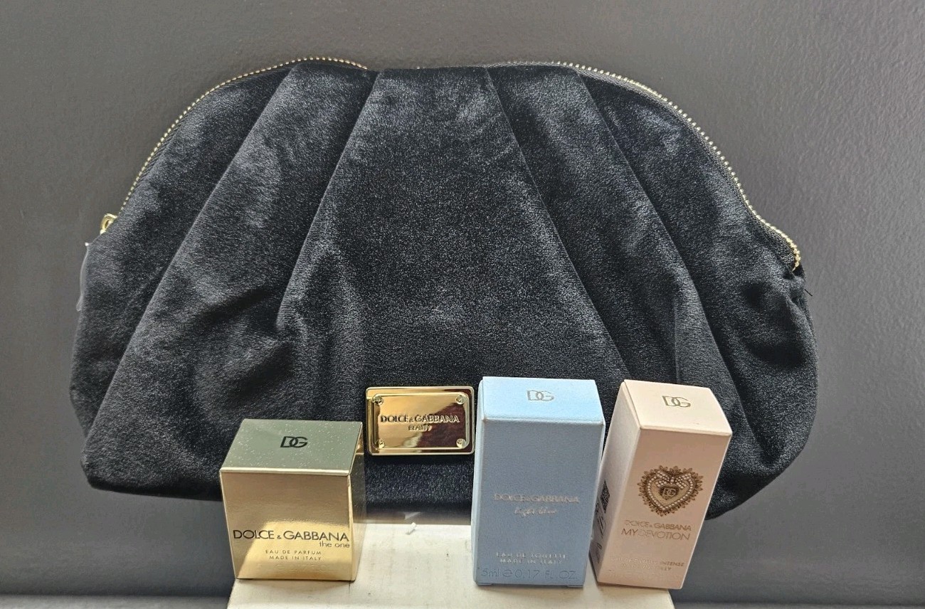 Dolce & Gabbana Pouch and Mini Perfume Set 4 pcs 0.17oz Each