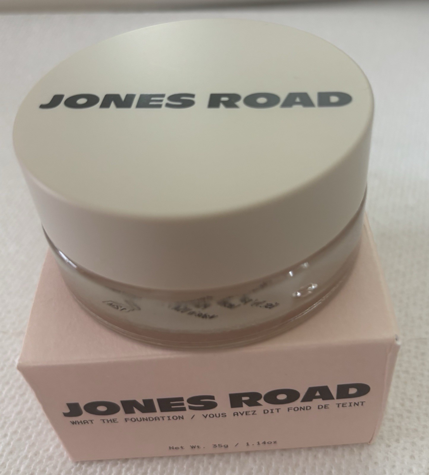 jones road what the foundation beige
