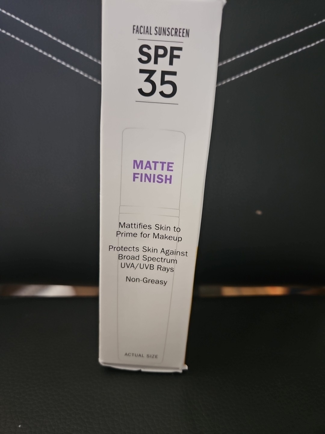 Olay Prime + Protect Sunscreen Matte Finish Vitamin C SPF 35 Exp 12/25