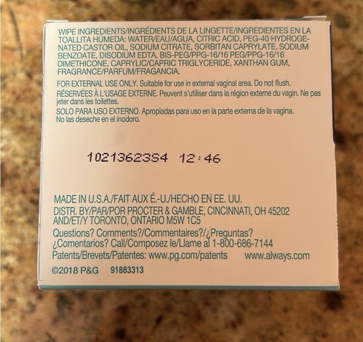 1 Box Always Feminine Wipes Fresh and Clean Individual Wipes to Go 20 count HTF