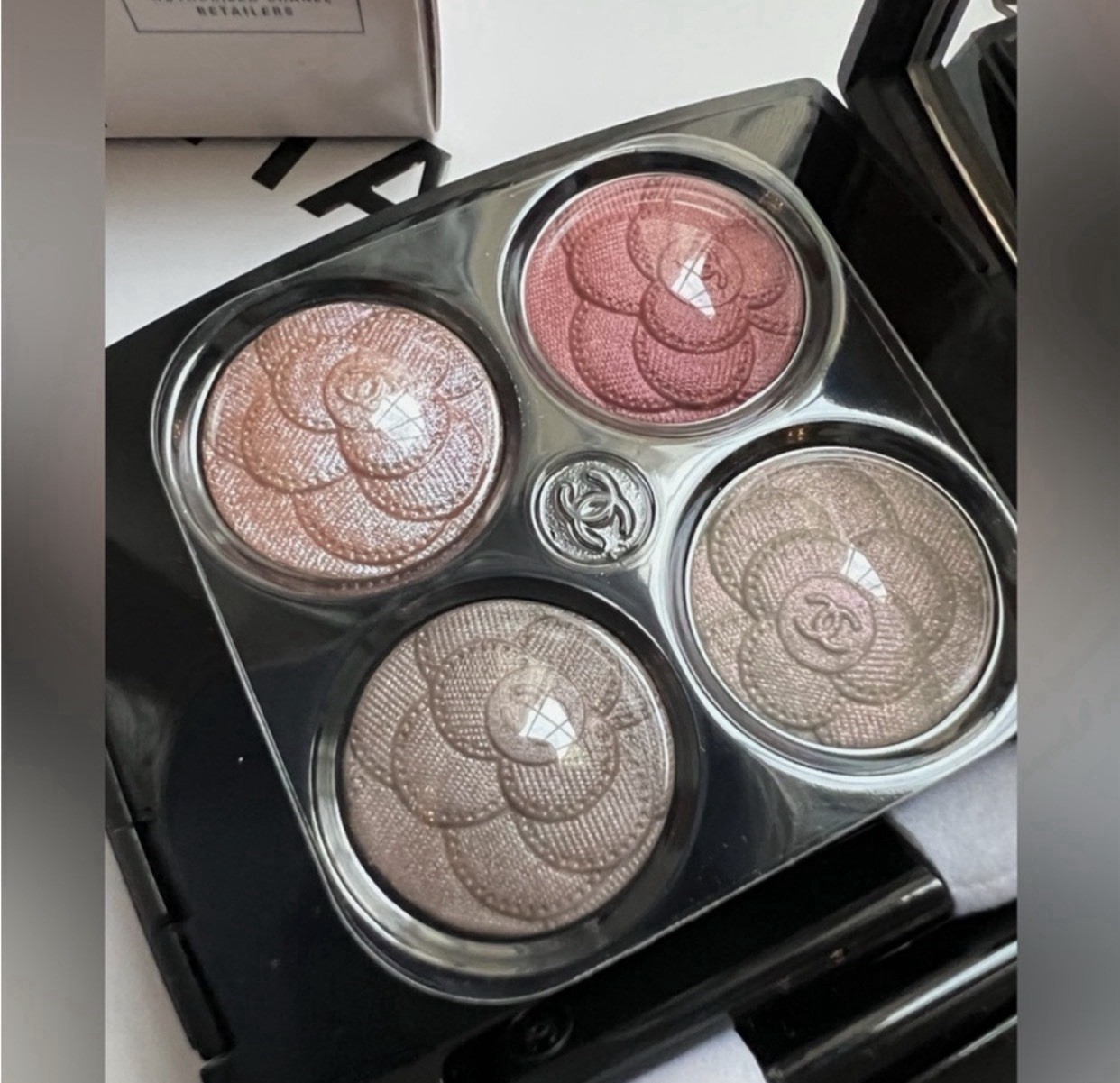 CHANEL Les 4 Ombres Utopia 387 Eyeshadow
