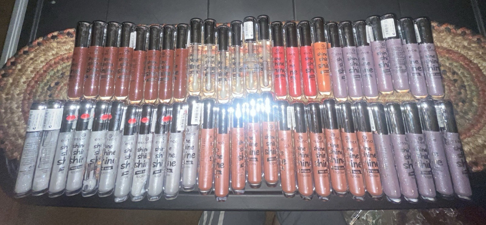 ESSENCE SHINE SHINE SHINE WET LOOKS LIP GLOSS 0.16 FL OZ ONE BUYER CHOICE NWOB