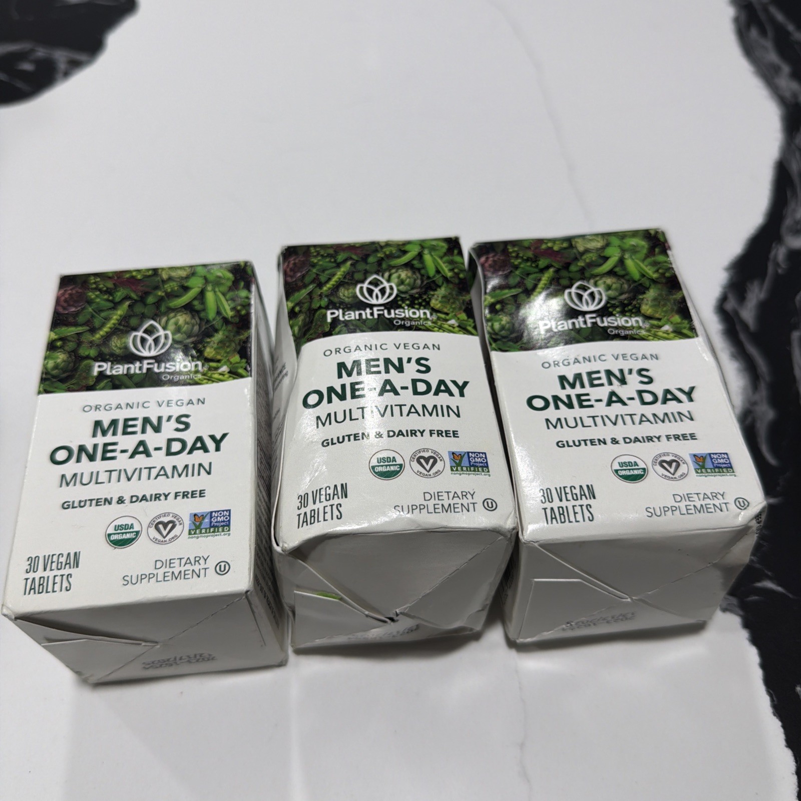 3x Organic Vegan Men’s One-a-Day Multivitamin, 30Vegan Tablets Each Exp 12/25