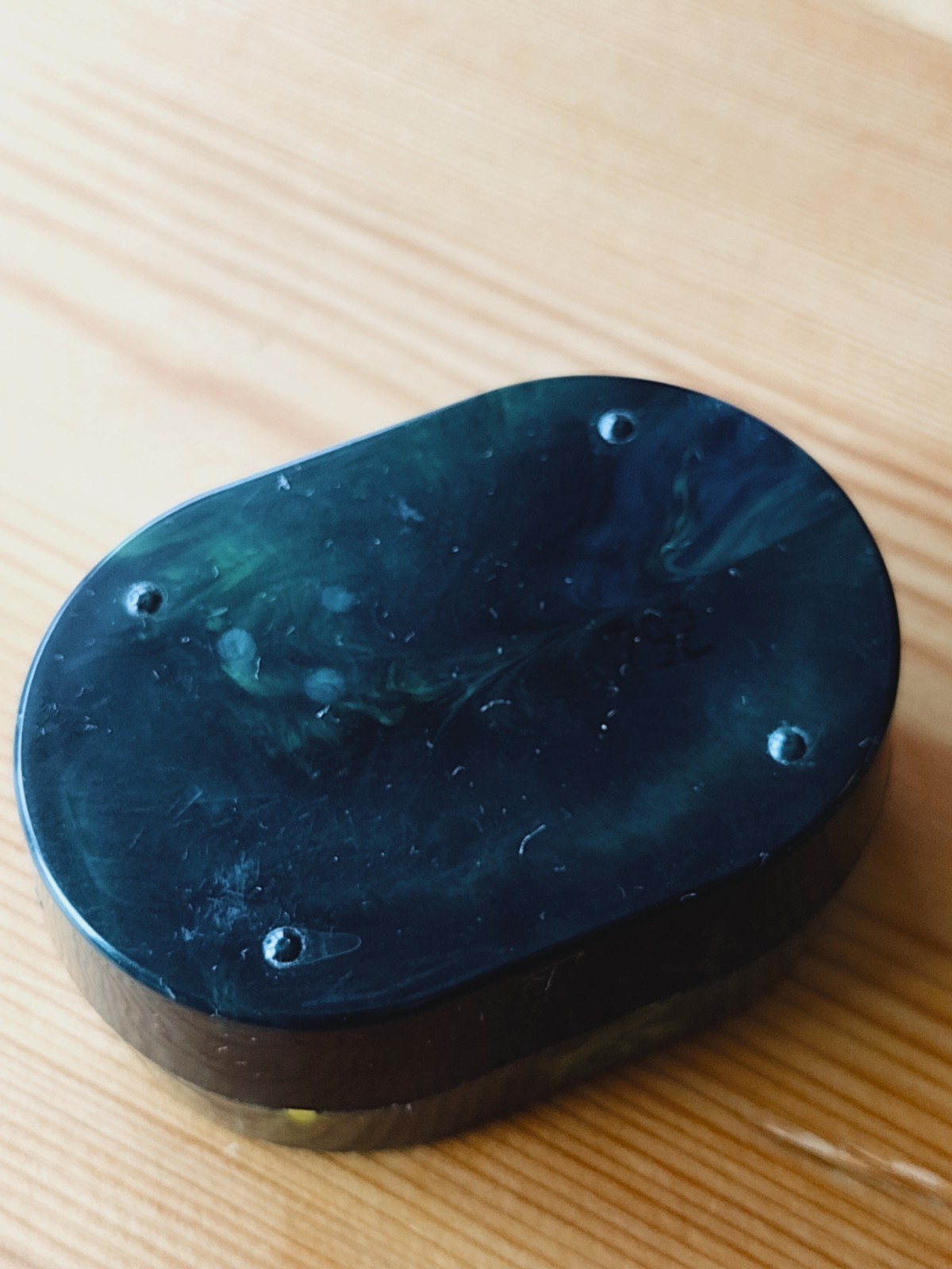 ✨🎧 vintage EARBUD HEADPHONES SOAP TRAVEL CASE Israel EILAT 🏨🧼 HOTEL SOAP ysl