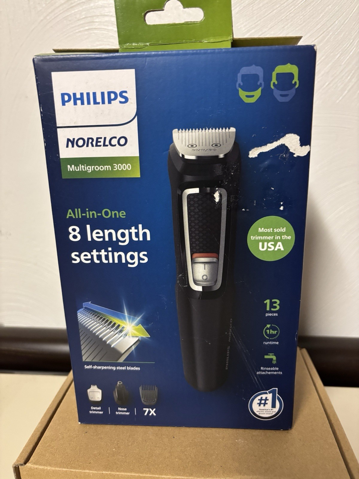 Philips Norelco Multi Groomer 13-in-one Mens Grooming Trimmer Multigroom 3000 BN