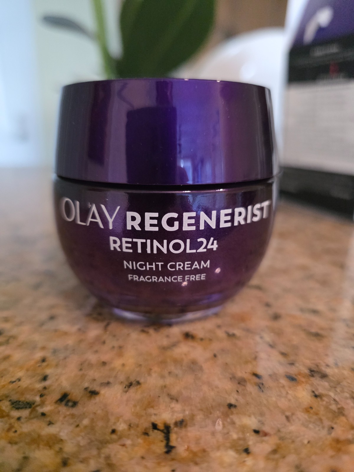 Olay Regenerist Retinol 24 Night Moisturizing Cream Full Sz 1.7oz New In Box