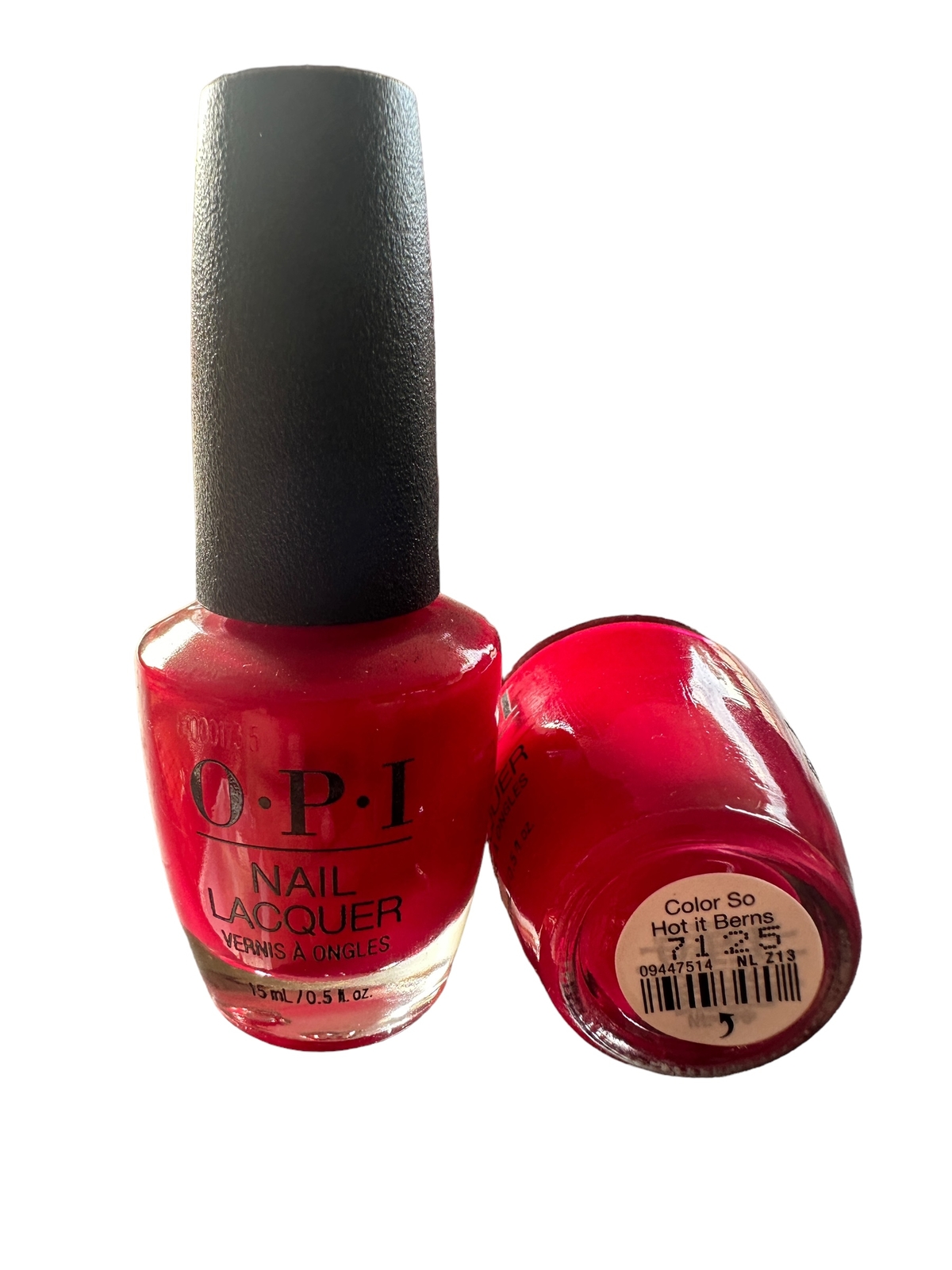 OPI Nail Lacquer – Color So Hot It Berns – Red Nail Polish – 0.5 fl oz