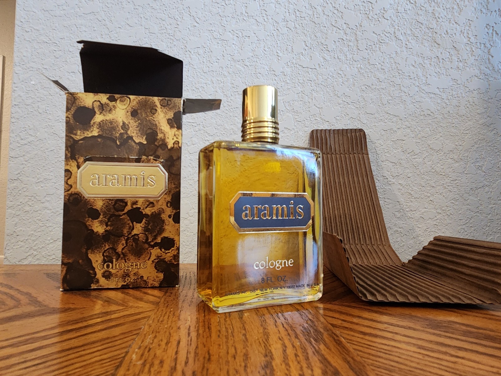 Vintage Aramis Men’s Cologne, 👁8oz👁, Original Box, Pre Bar Codes, see photos