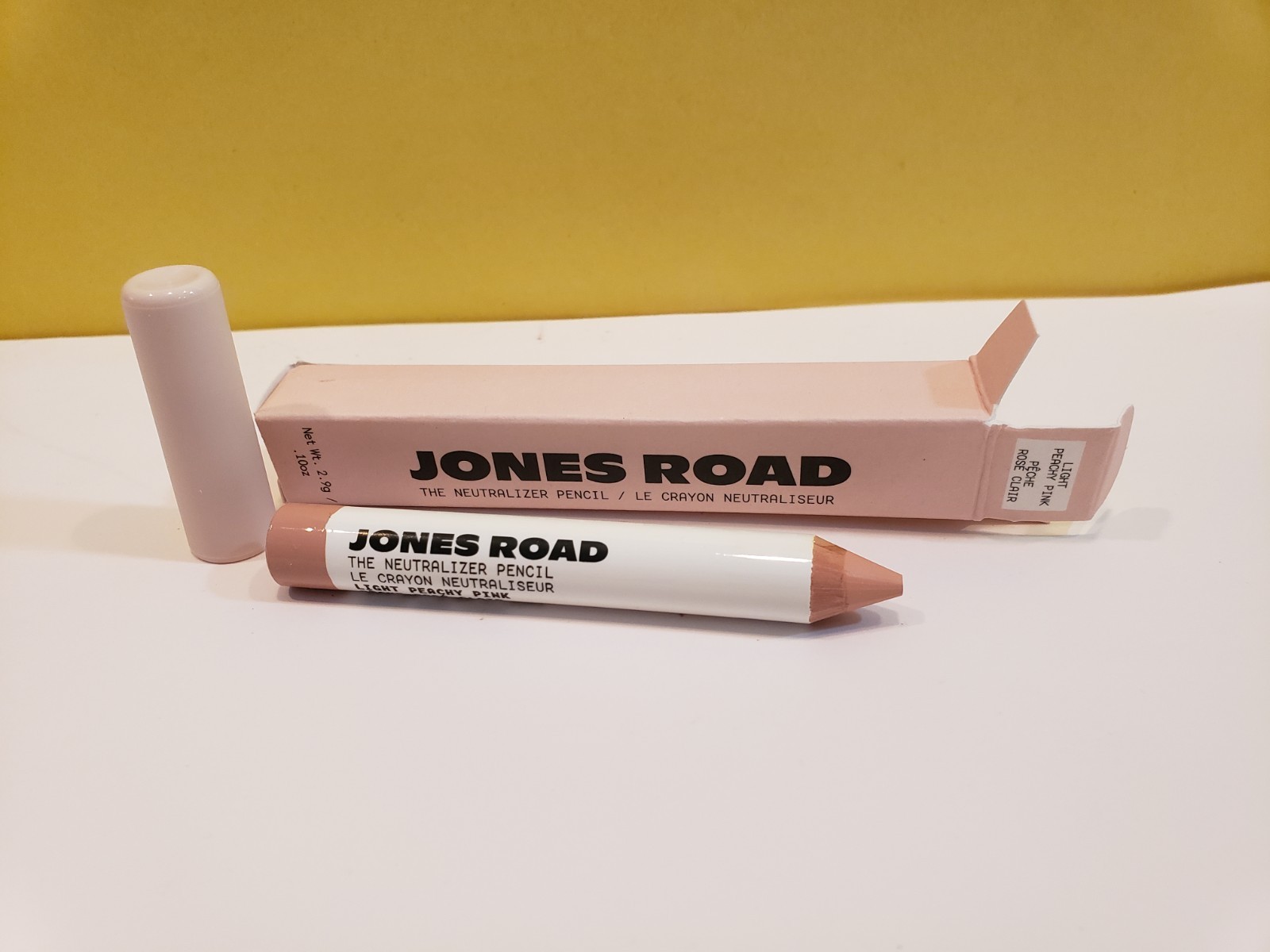 Jones Road ~ The Neutralizer Pencil ~ Light Peachy Pink ~ 0.1 oz ~ NIB