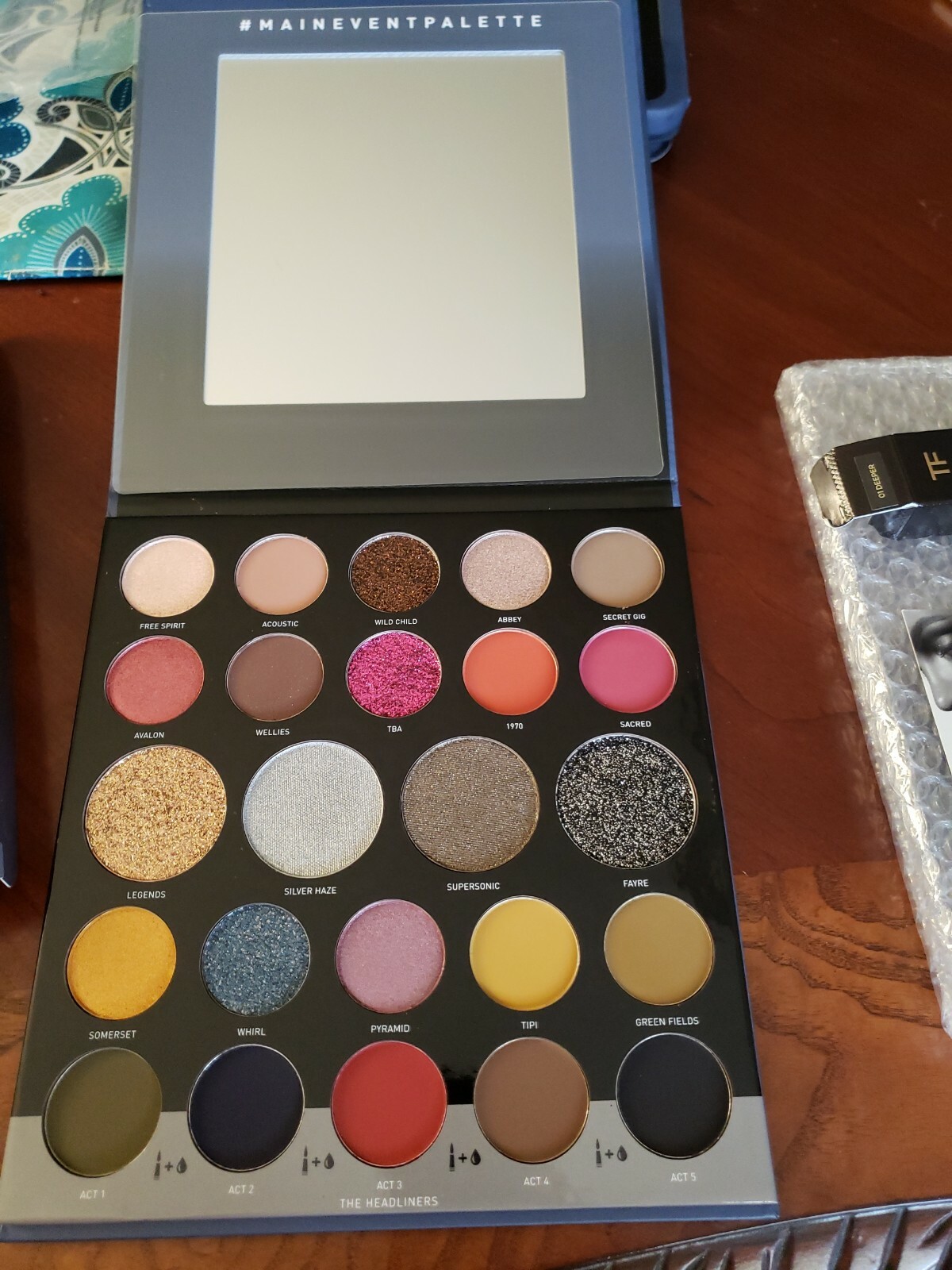 AUTHENTIC!!! NIB MORPHE 24M MAIN EVENT ARTISTRY PALETTE 🎨