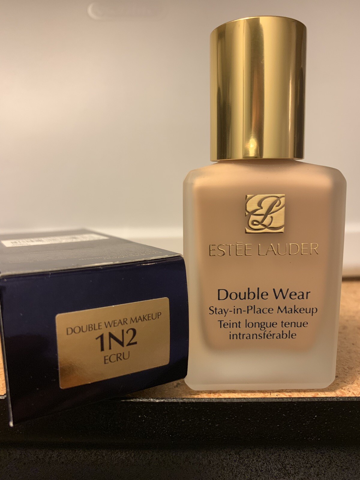 Estee Lauder Double Wear Stay-in-Place foundation~Choose Your Shade~1.0 Oz/30 ml