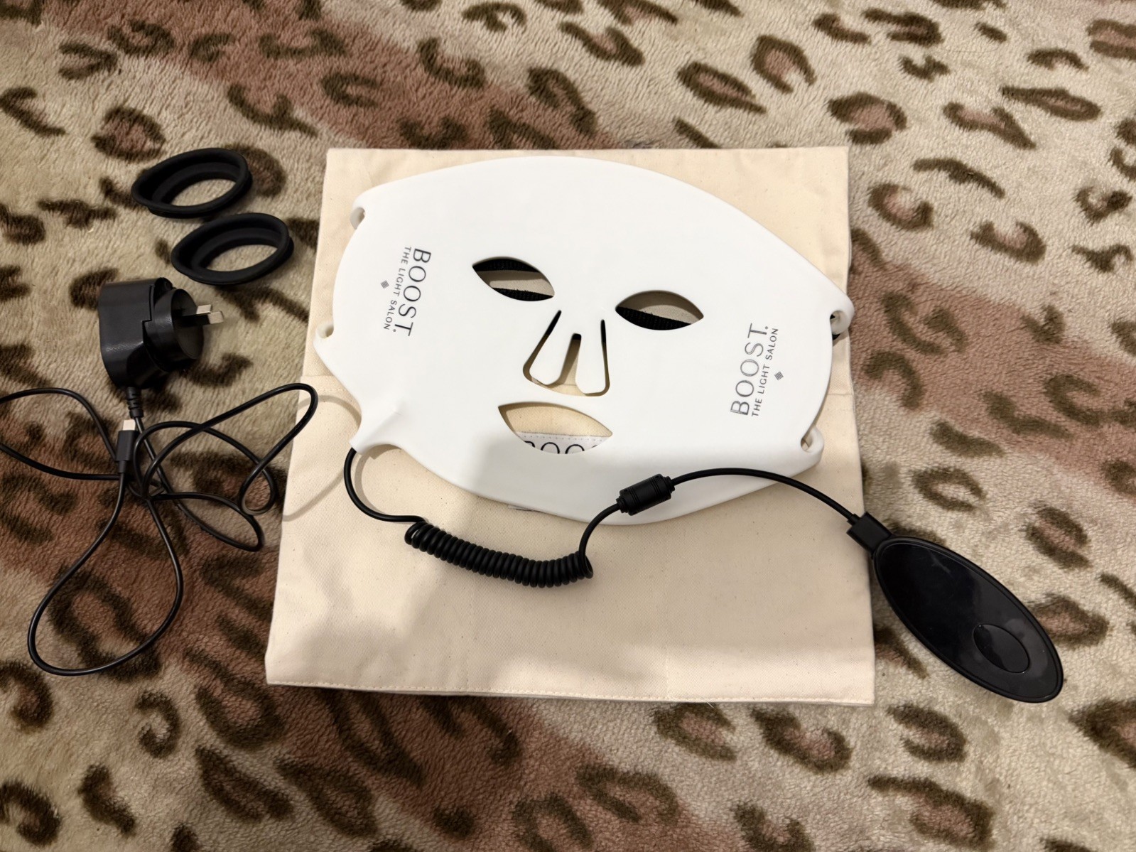 The Light Salon Boost LED Face Mask