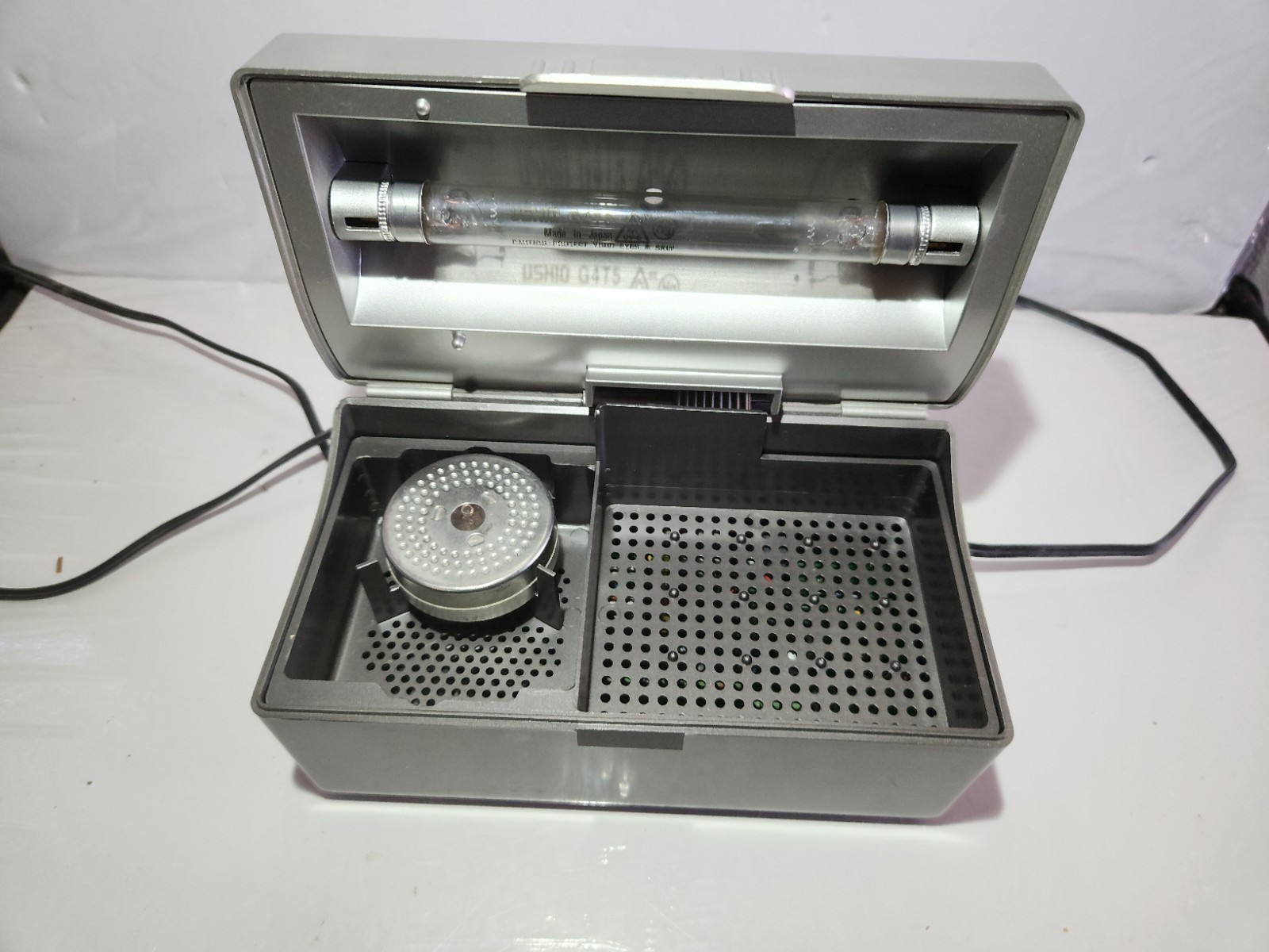 Dry & Store Global Electric Hearing Aid Dehumidifier – Model TRG-AA