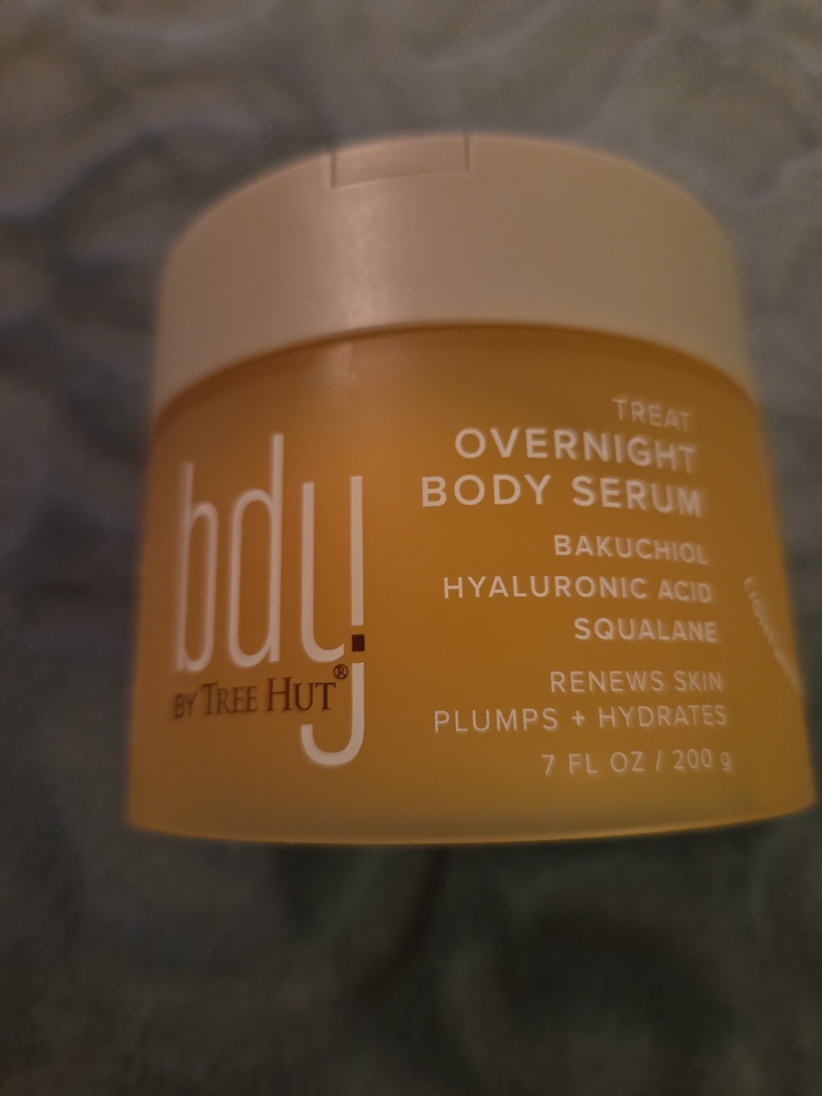 Body By Tree hut- Overnight Body Serum – Renews Skin Plumps + Hydrates -7 Fl Oz