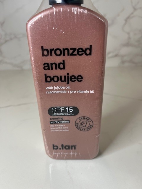 Bronzed and Boujee SPF 15 Sun Tanning Lotion Spray Bronzing 12/25 8 oz SEALED