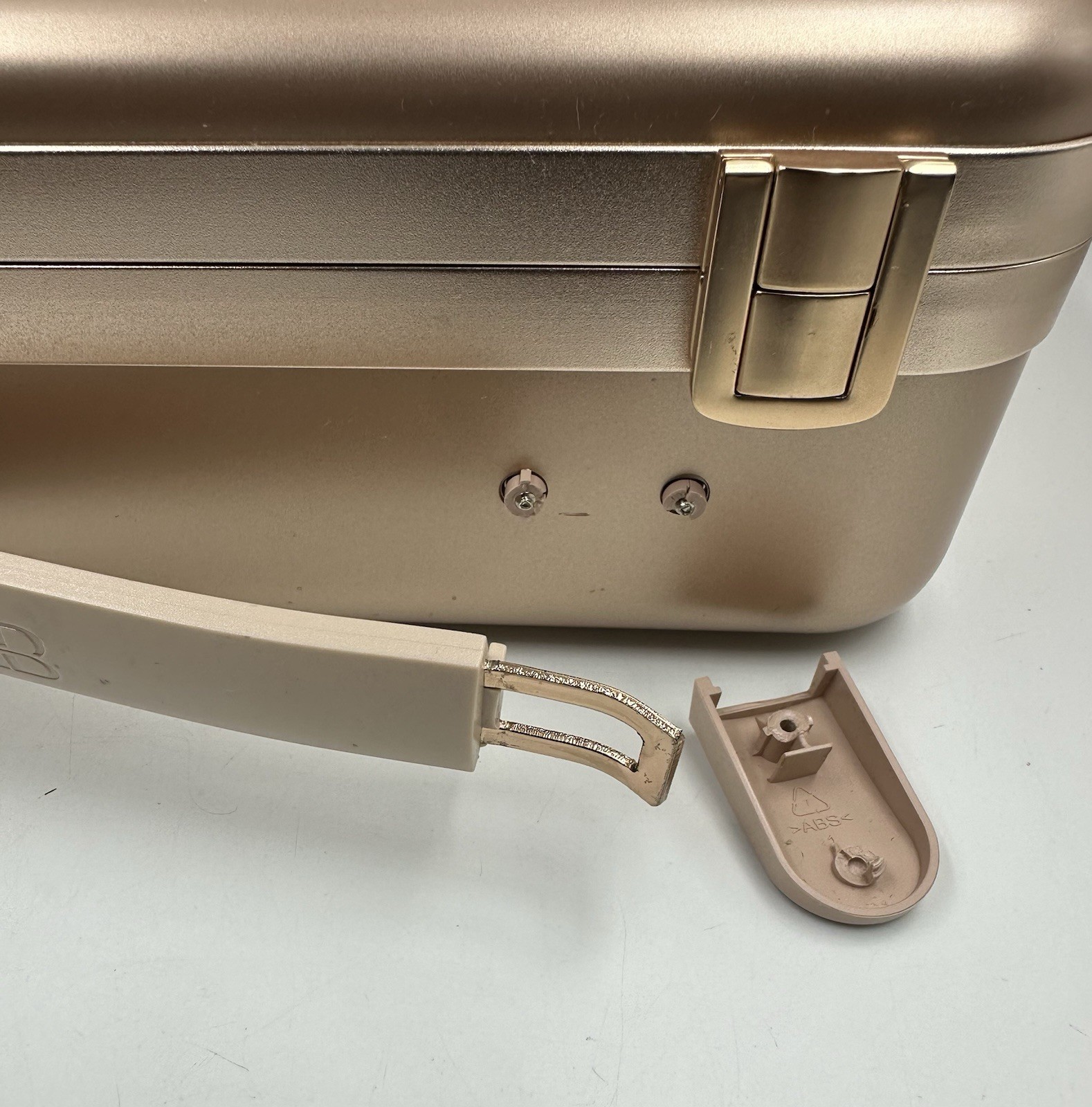 Beautifect Makeup Box Rose Gold Luxury Case W/Light-Broken Handle-See Photos