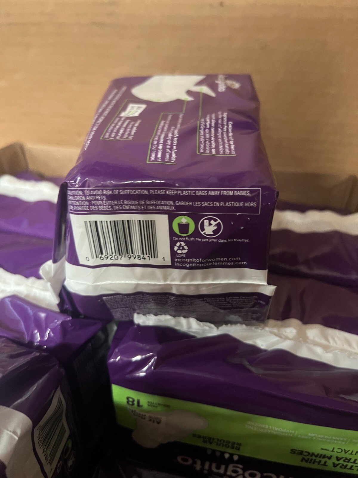 INCOGNITO 12 Packs Regular Ultra Thin Hypoallergenic Pads 216 Pieces