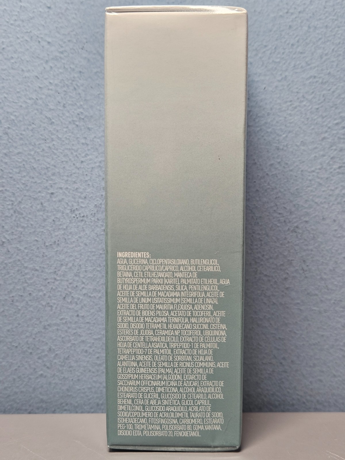 Neora Age IQ Day Cream 1 fl. oz – New & Sealed Exp 11/2028