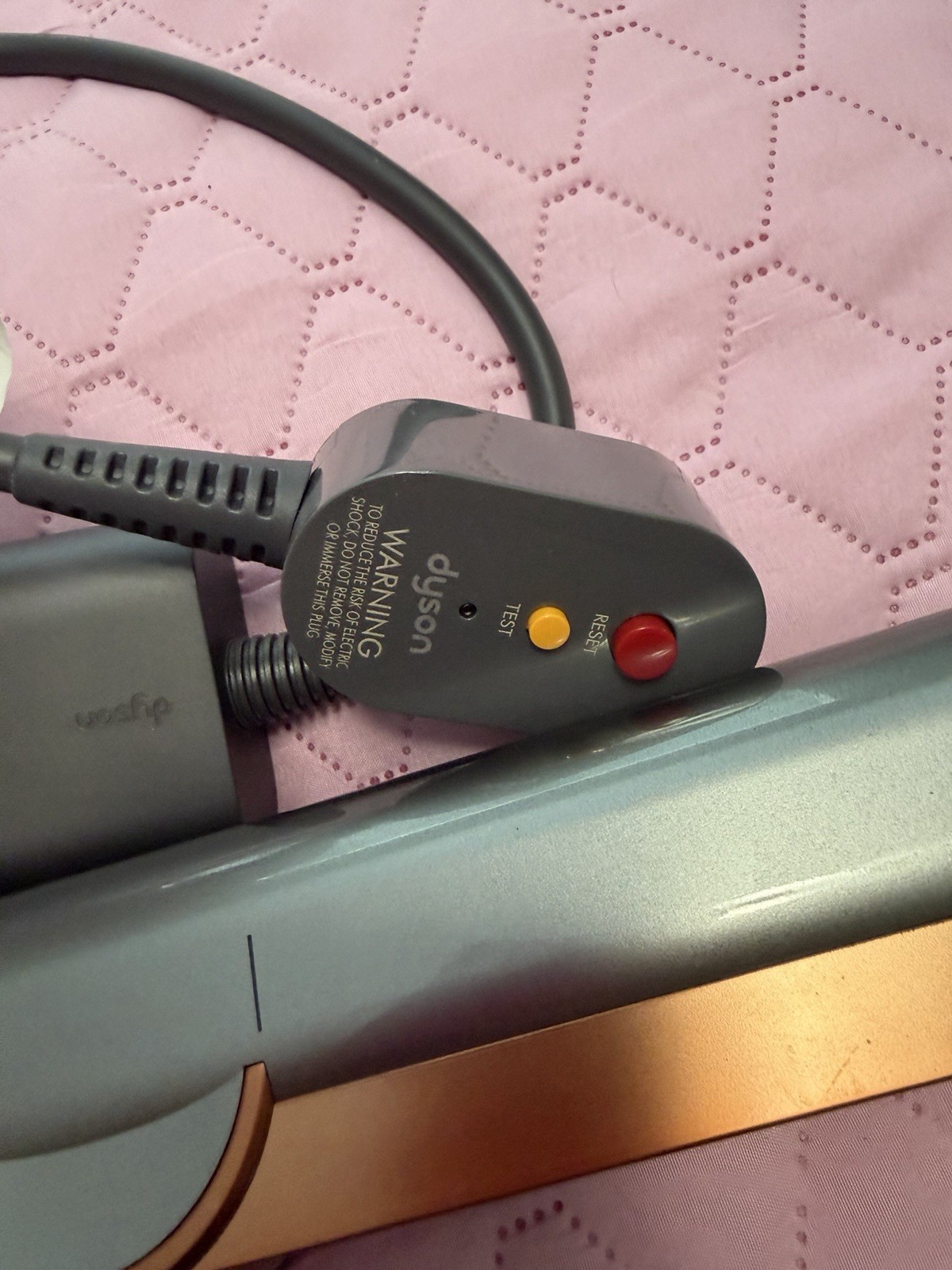 Dyson Airstrait Straightener – Nickel/Copper