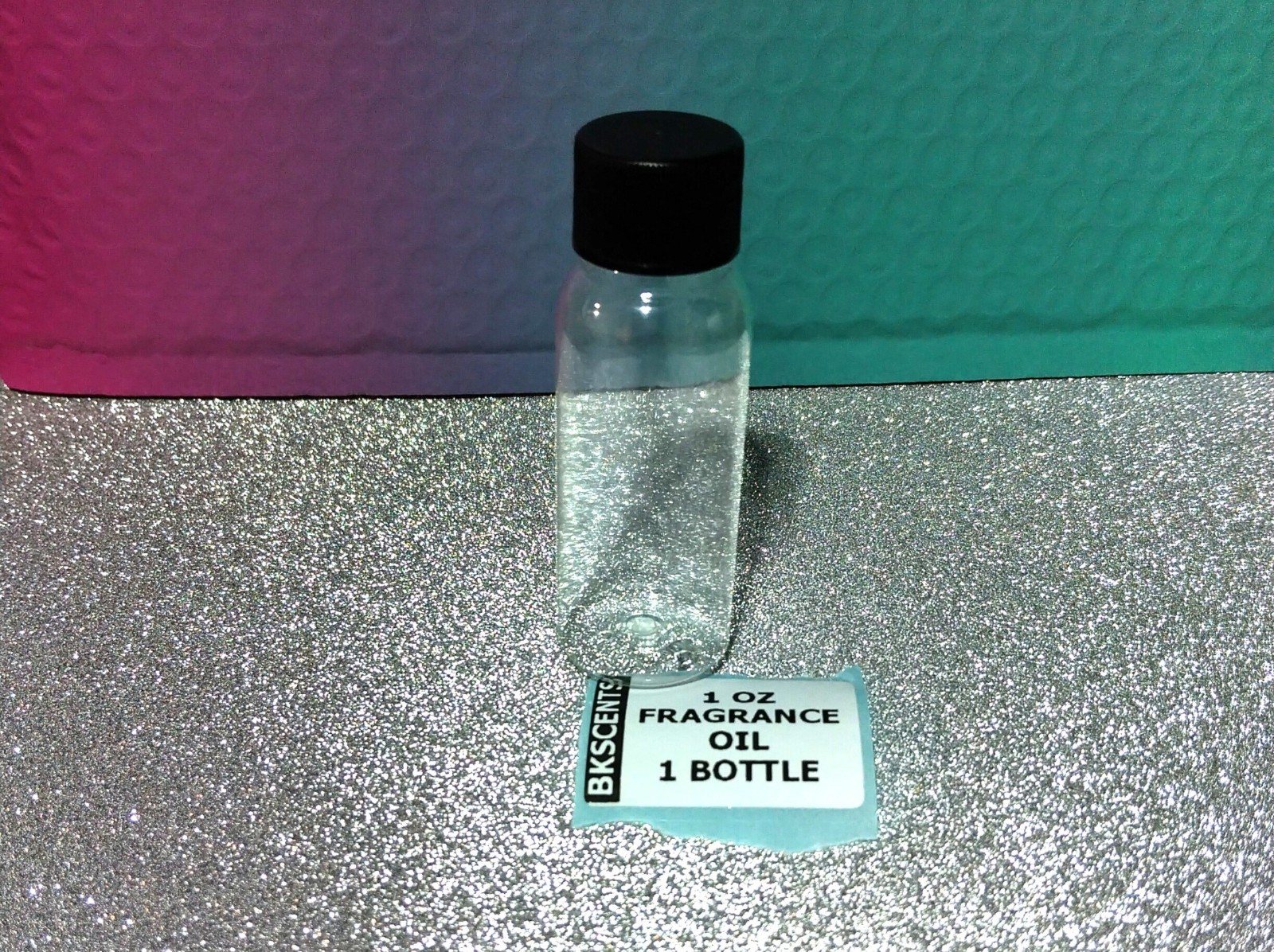 Oud Wood Men Perfume Body Oil / PLUS MORE
