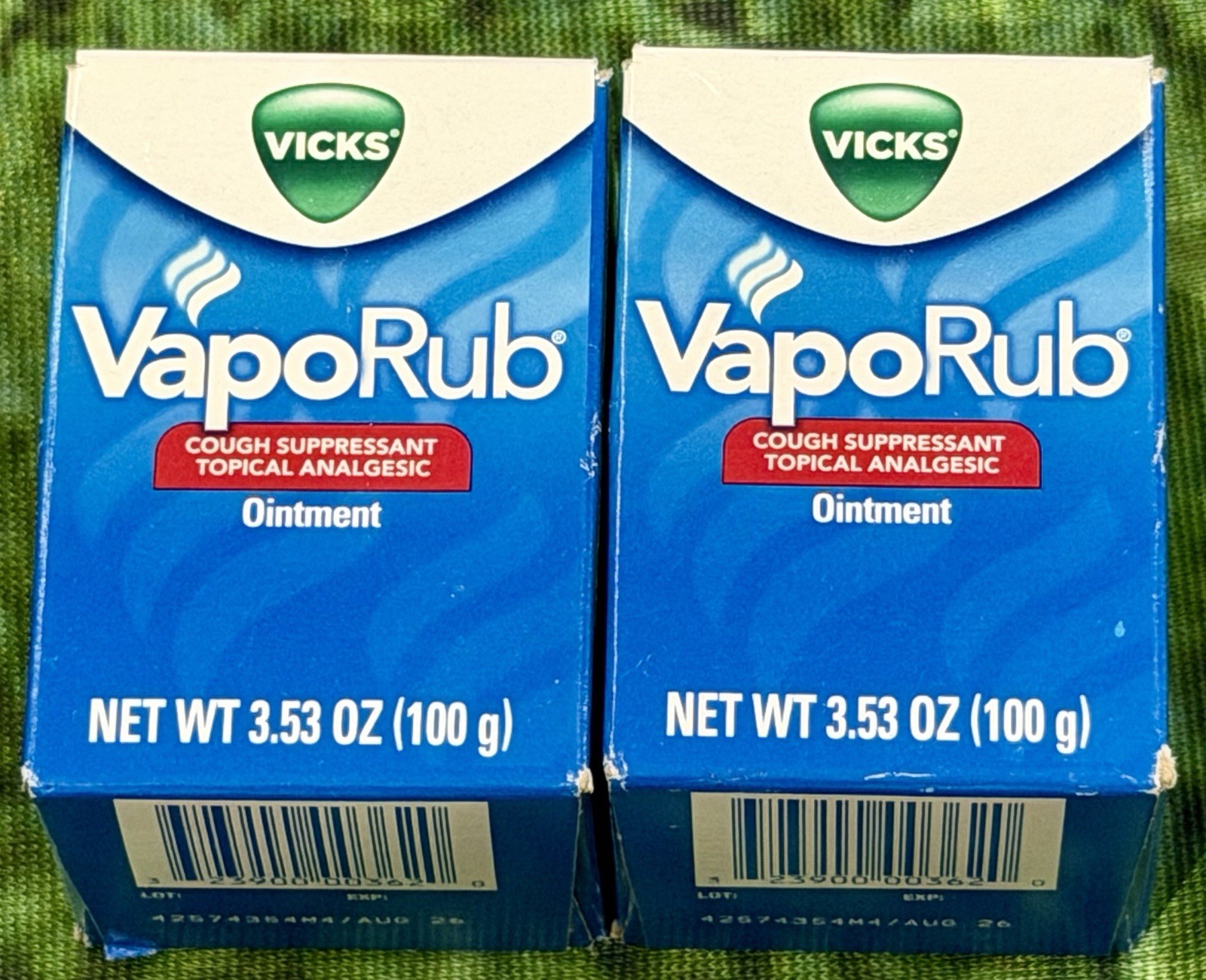 (2) Vicks VapoRub Cough Suppressant Topical Analgesic Ointment 3.53 Oz Exp 8/26