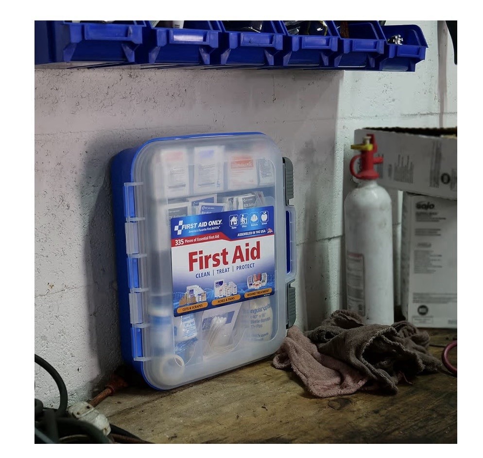 First Aid Only 335 Piece First Aid Kit, OSHA Compliant, All-Purpose 100-Person
