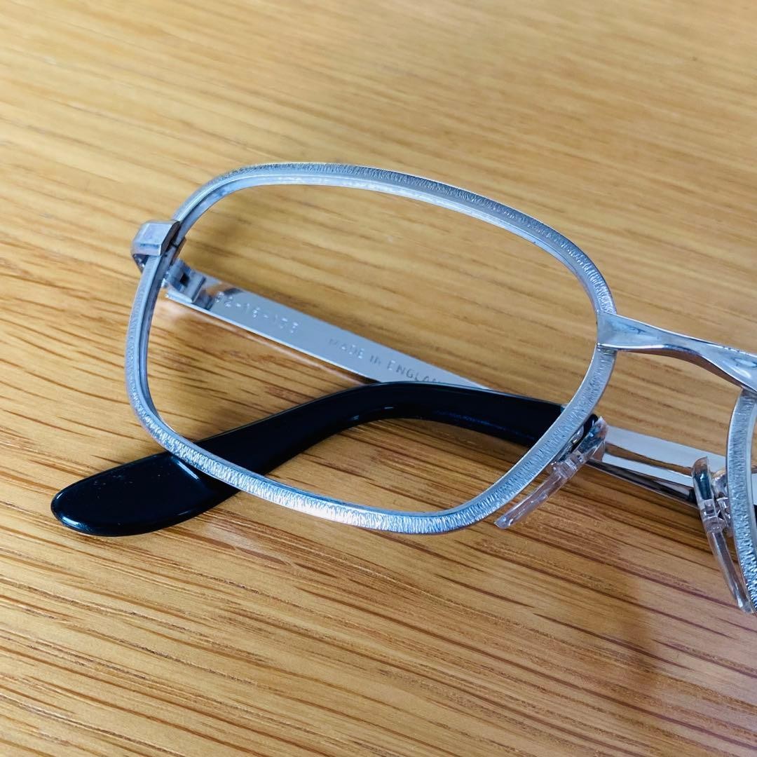 American Optical 207-2 Silver Eyeglasses 52□16-135 Made in United Kingdom