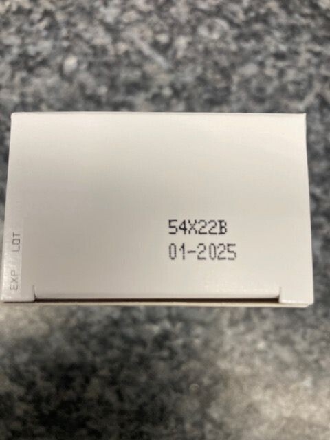 LA ROCHE-POSAY Effaclar Salicylic Acid Acne Treatment – New expires – 01/2025