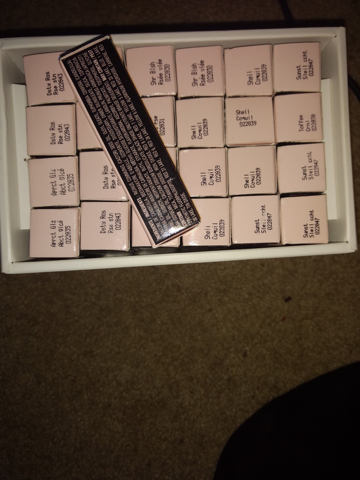 Mary Kay Creme Lipstick (Black Tube) (UPDATED 09/23)