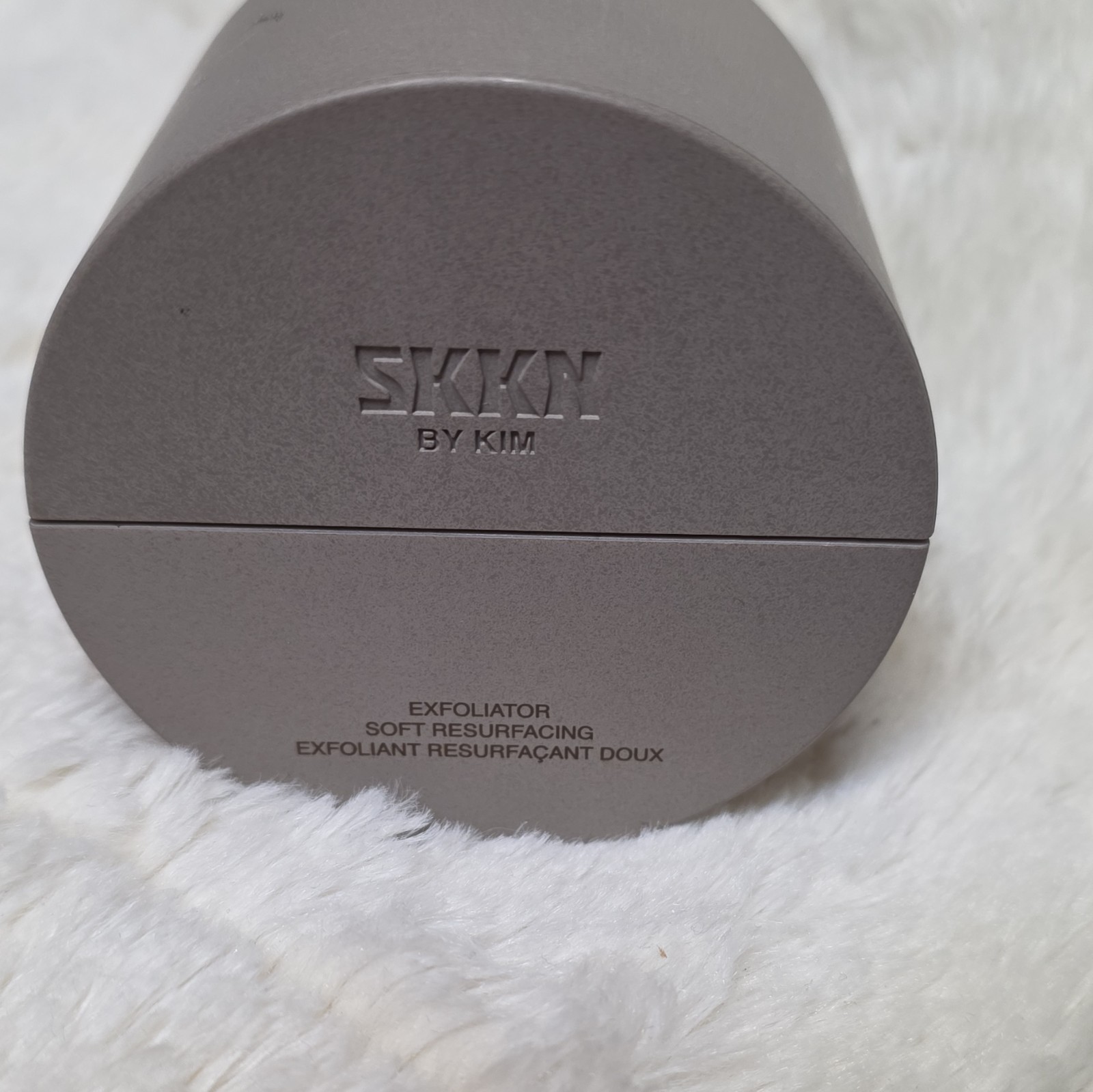 SKKN BY KIM Soft Resurfacing Exfoliator, 24M PAO, 1.6 fl oz / 50 mL. No Box