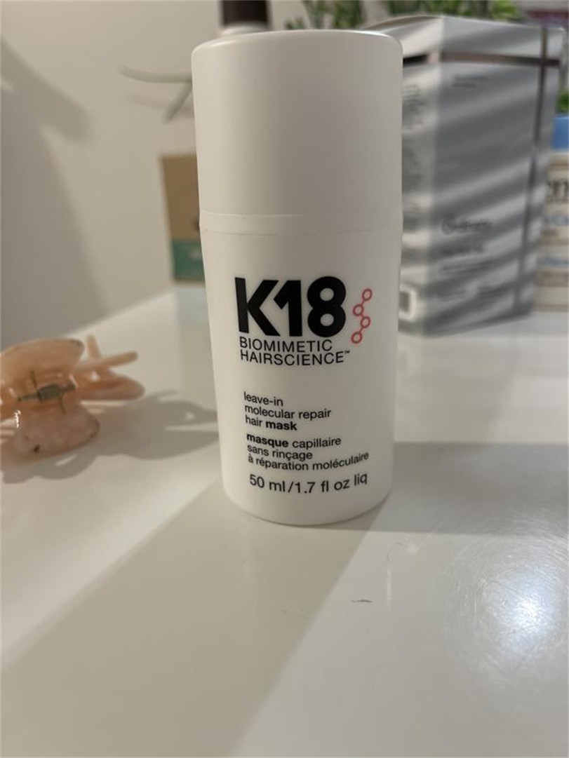 K18 Biomimetic Hairscience Leave-In Molecular Repair Hair Mask