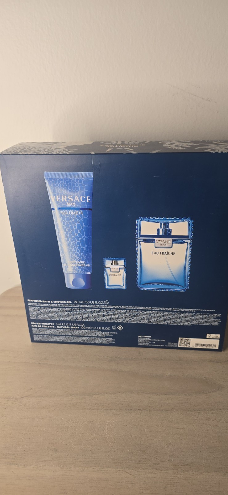 Versace Eau Fraiche Pour Homme Gift Set EDT Spray, 3.4 fl oz Regular Size