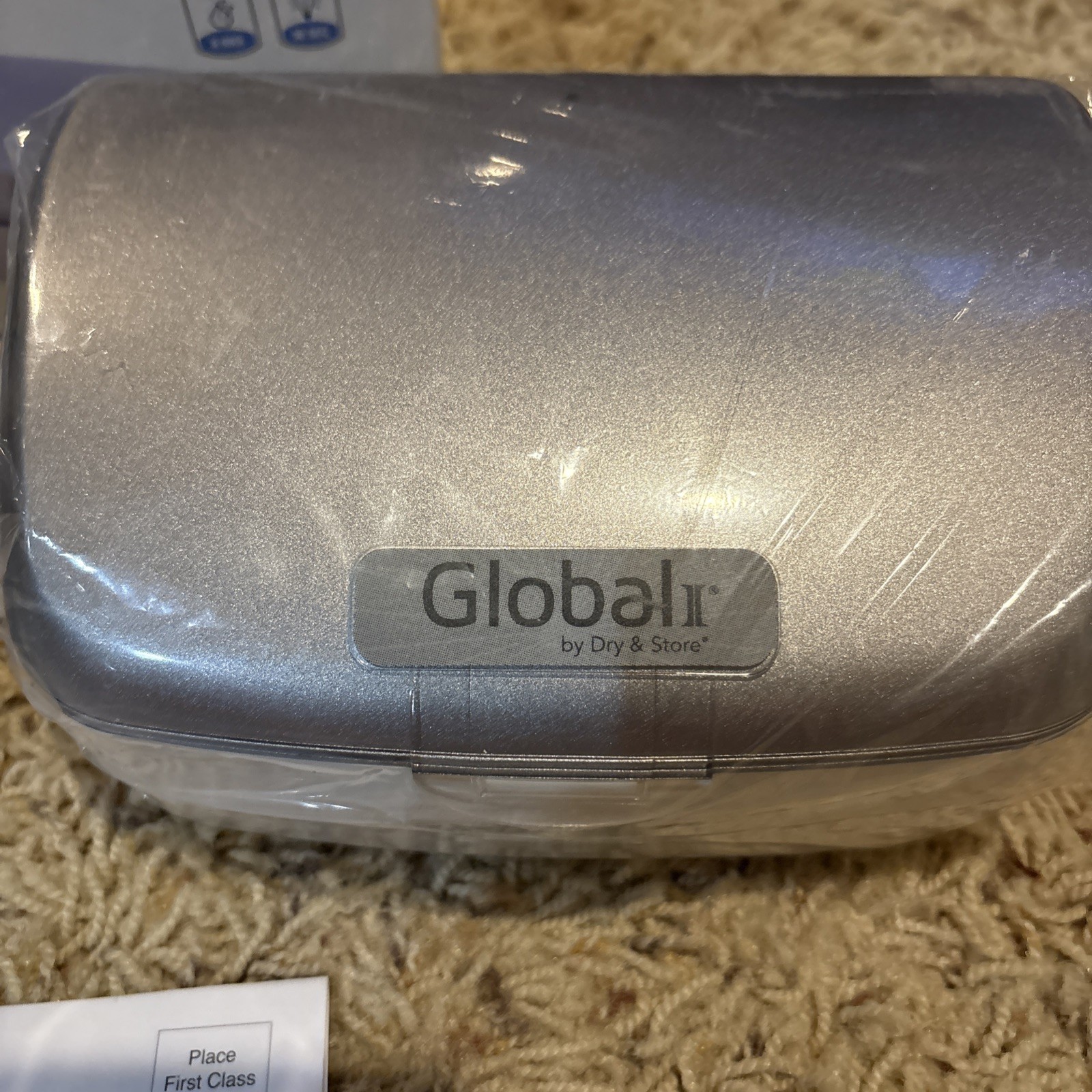 Dry and Store Global II UV-C Hearing Aid Dryer And Sanitizer TRG-AA￼