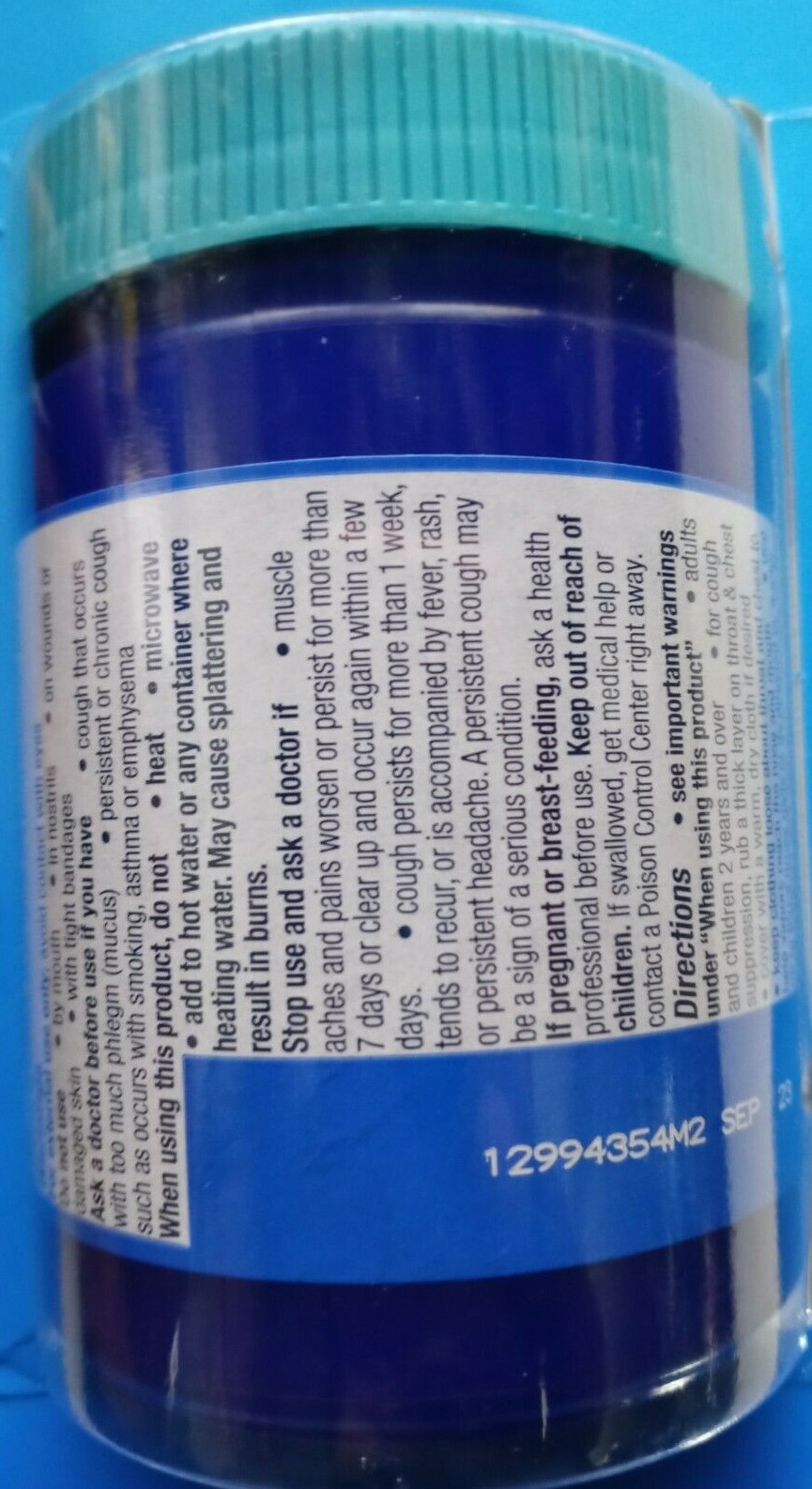Vicks VapoRub Chest Rub Ointment, Relief from Cough, Cold, Aches, & Pains (100g)
