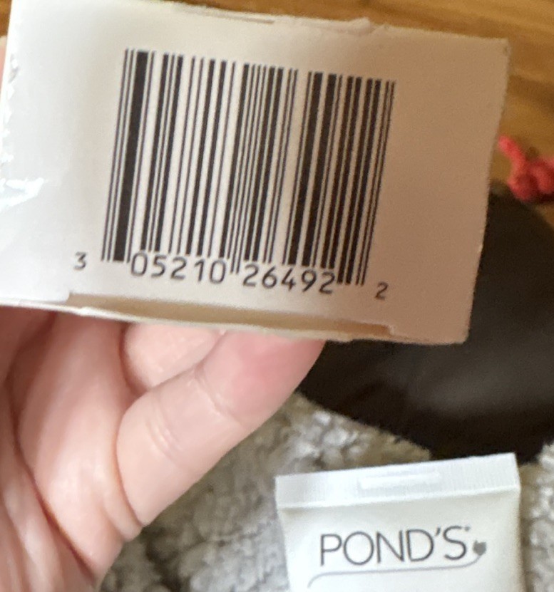 Pond’s Luminous Moisture Day Lotion SPF 15 Broad Spectrum 1.7 fl oz