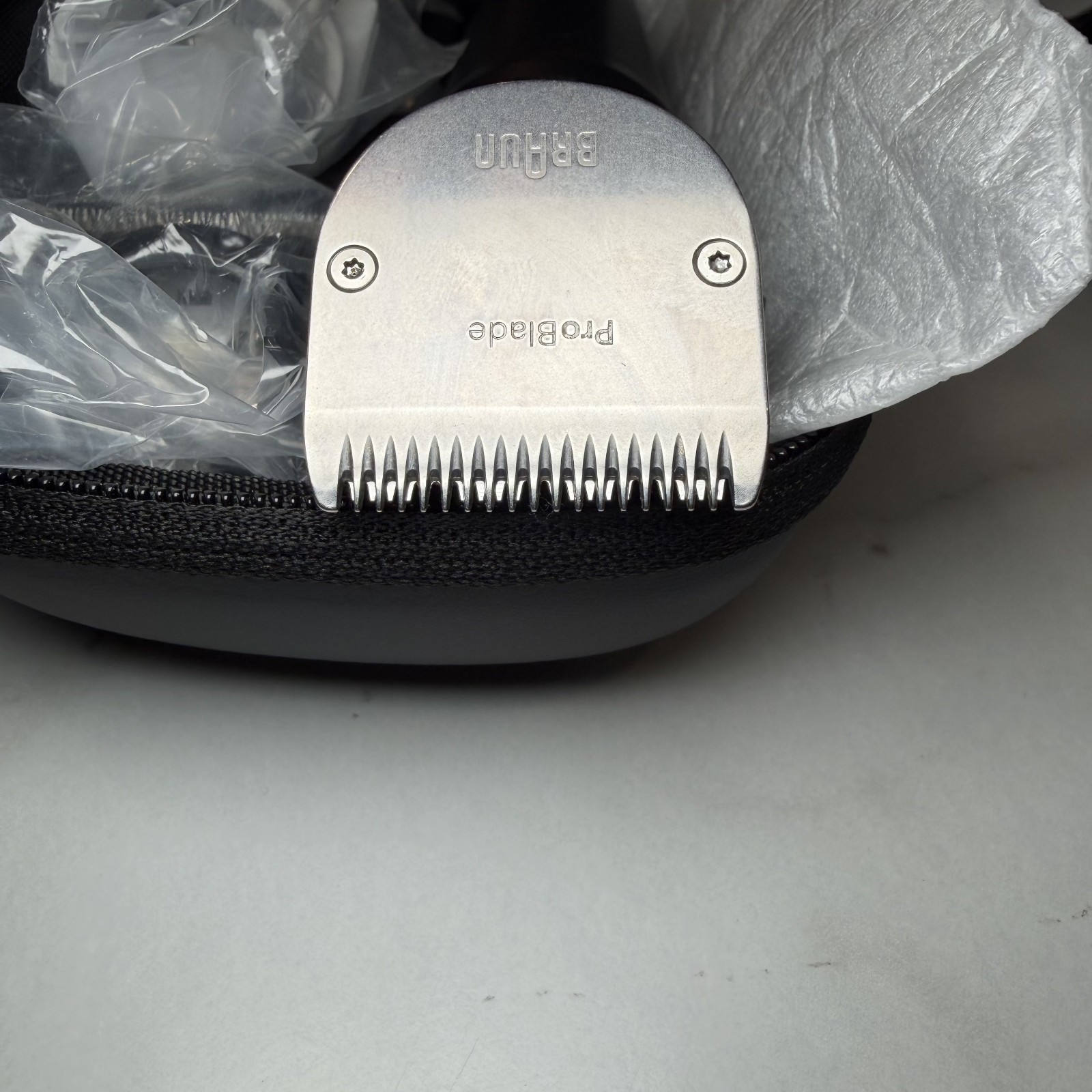 Braun All-in-One Men’s Shaving Kit Series 9 5808, 13-in-1 Beard, Face, Nose, Ear