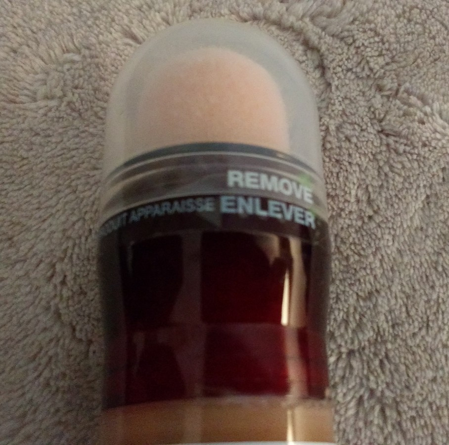 Maybelline #225 Instant Age Rewind Eraser Treatment Makeup EXP 12/25