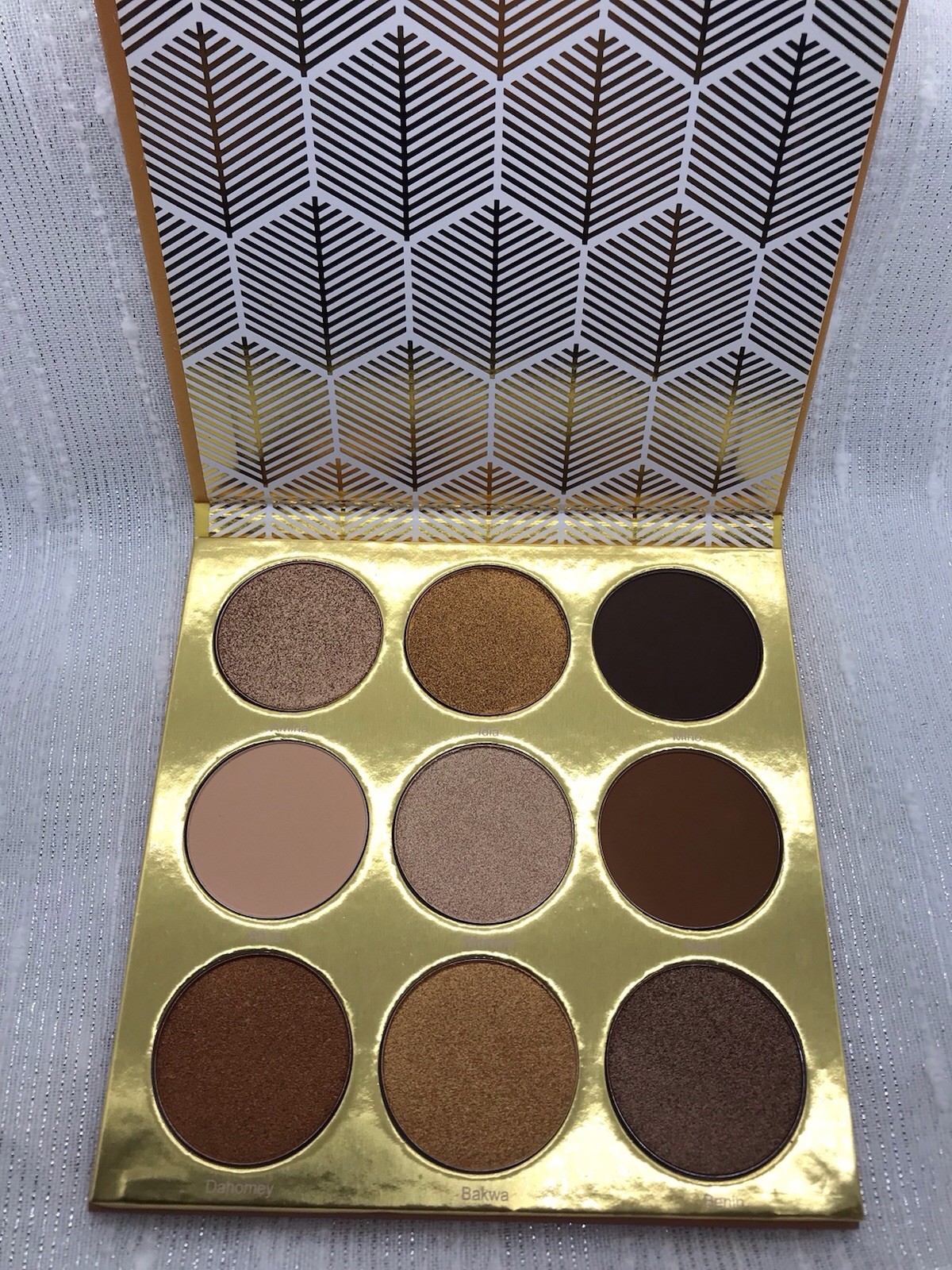 Juvia’s Place The Warrior Eyeshadow Palette NIB Authentic 1.14 Oz Nudes NEW