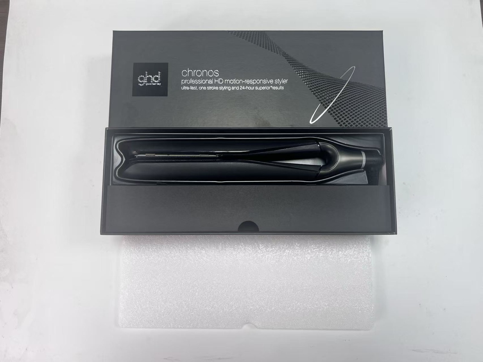 GHD Professional Chronos Styling Iron 1” Black