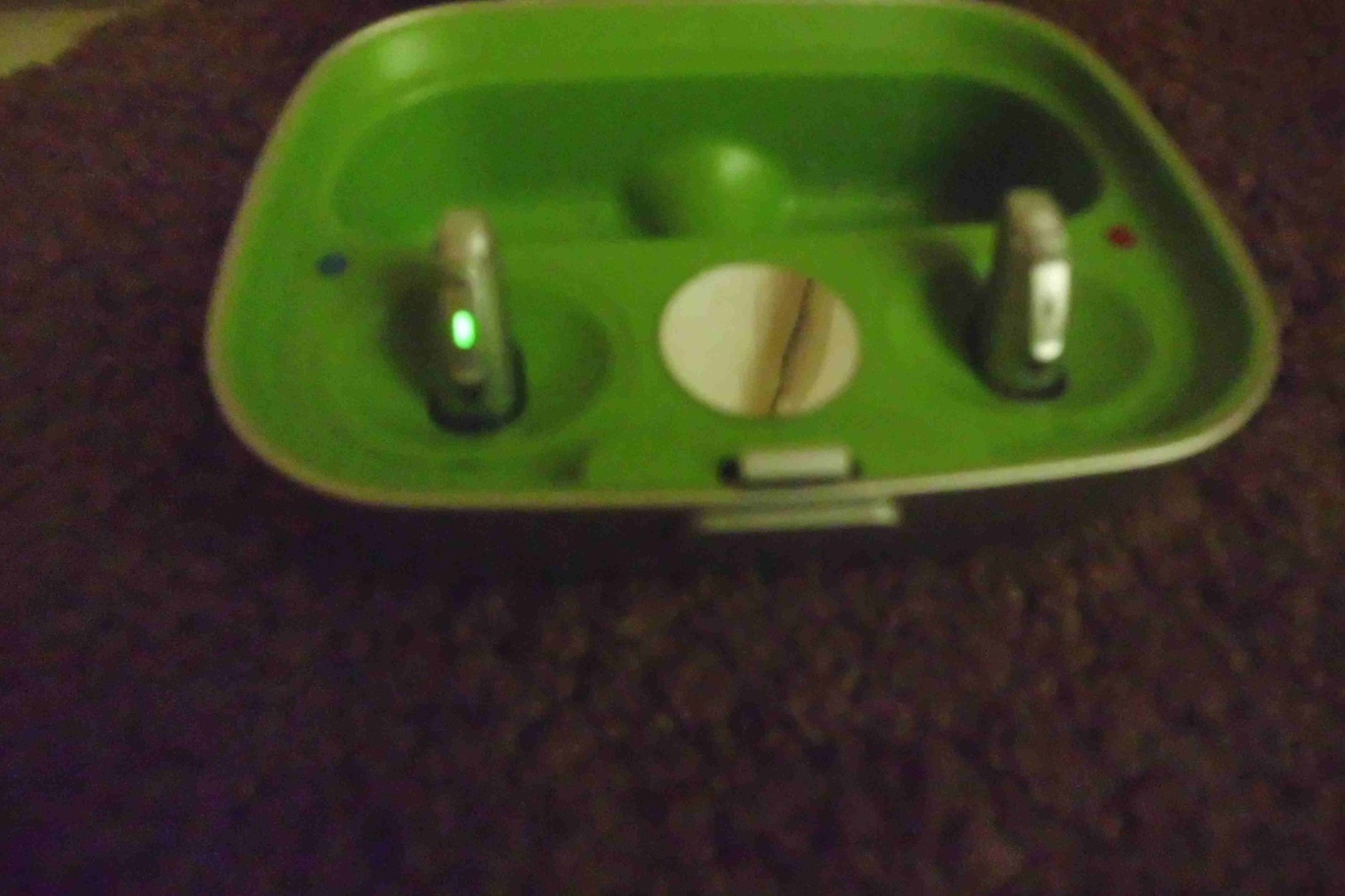 Phonak Audeo 0459/M30 R Hearing Aids Rechargeable with Charging Dock