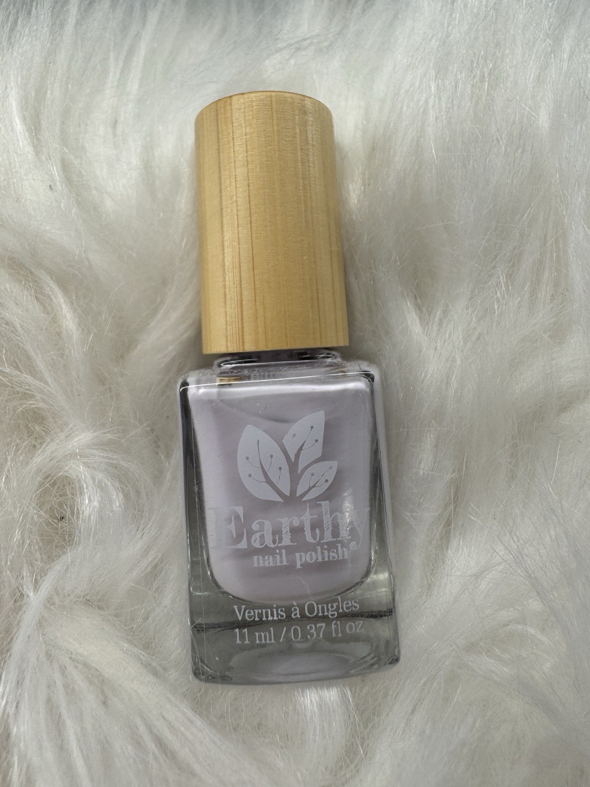 Earthy Nail Polish Lilac Tide 11 mL 0.37 fl oz 24M PAO 01-00045-001