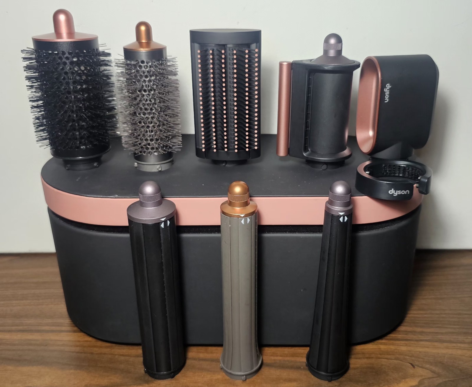 Dyson Airwrap HS05 Multi Styler Long Barrel w/Attachment & Storage Nickel/Copper